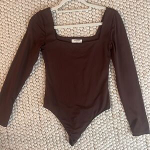 Babaton Aritzia Brown Long Sleeve Bodysuit